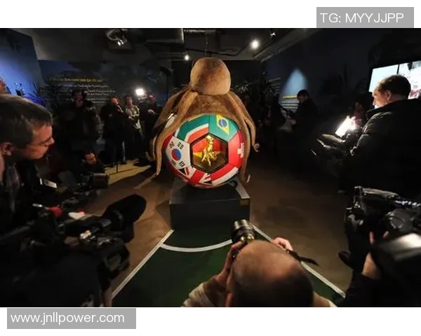 足球明星章鱼的扮演者是谁揭秘他在电影中的精彩表现与幕后故事 足球明星章鱼的扮演者是谁揭秘他在电影中的精彩表现与幕后故事